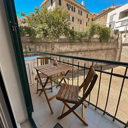 Nono Ban West Coast Апартаменты *